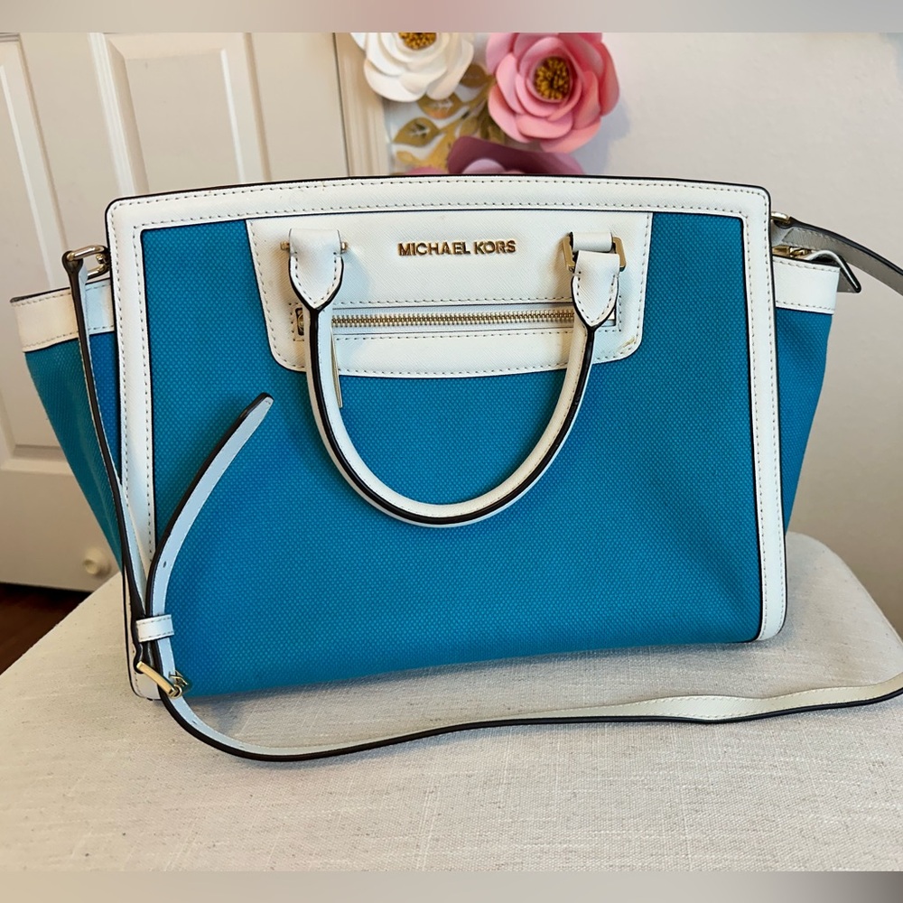 Michael Kors Tote